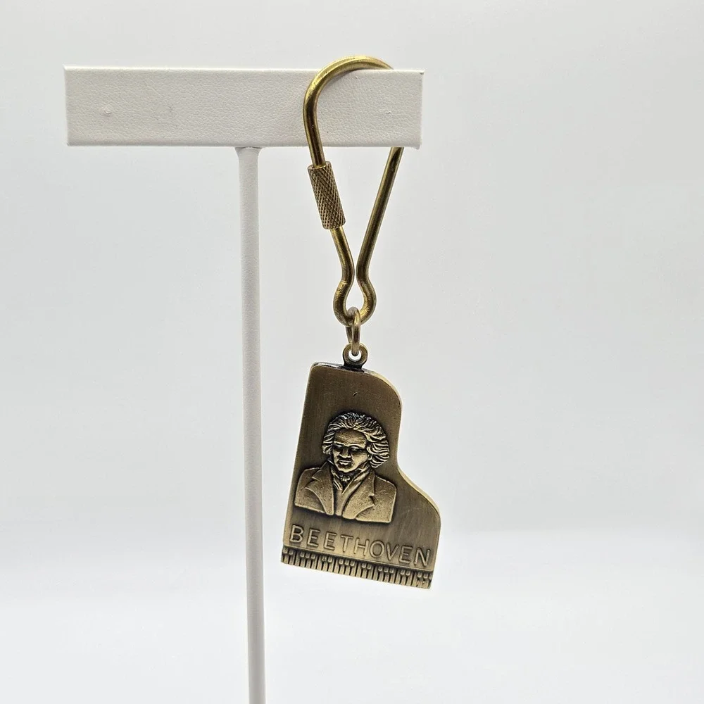 Vtg A.I.M. PGH Beethoven Piano‎ Keychain Brass USA Made 1986 Music Lover Gift